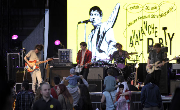 Миксер фестивал: Силоси пуни слика, филмова, представа